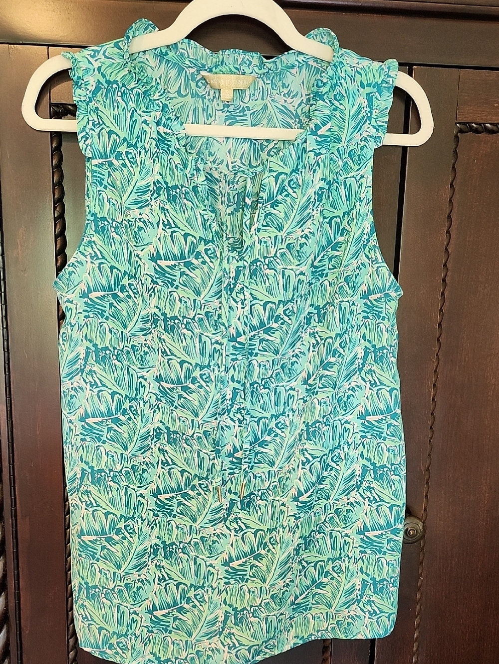 Lauren James Sleeveless Teal Leaf Print Blouse